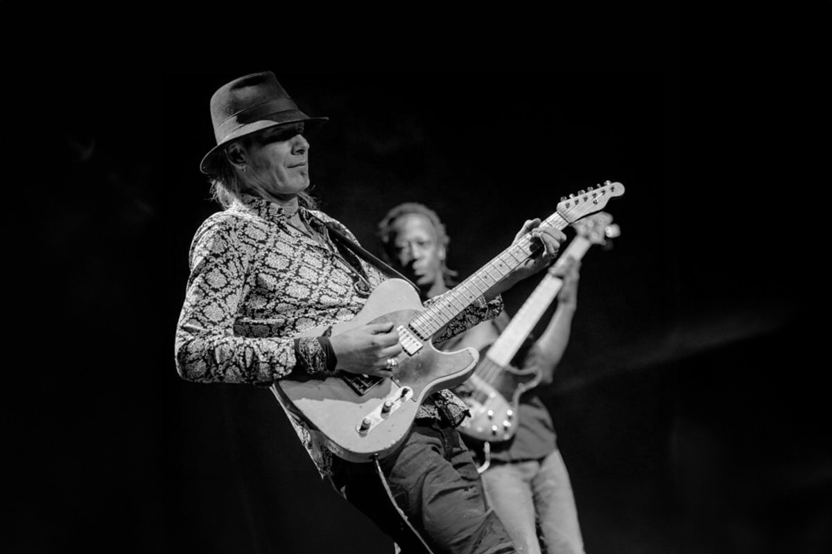 Carl Wyatt & The Delta Voodoo Kings